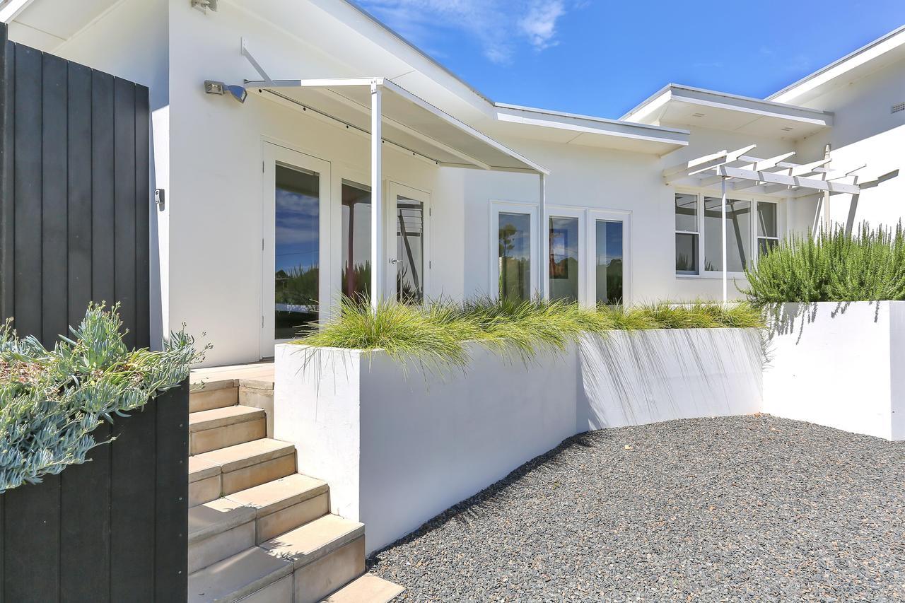 Barossa White House The West Wing Bed & Breakfast Angaston Bagian luar foto